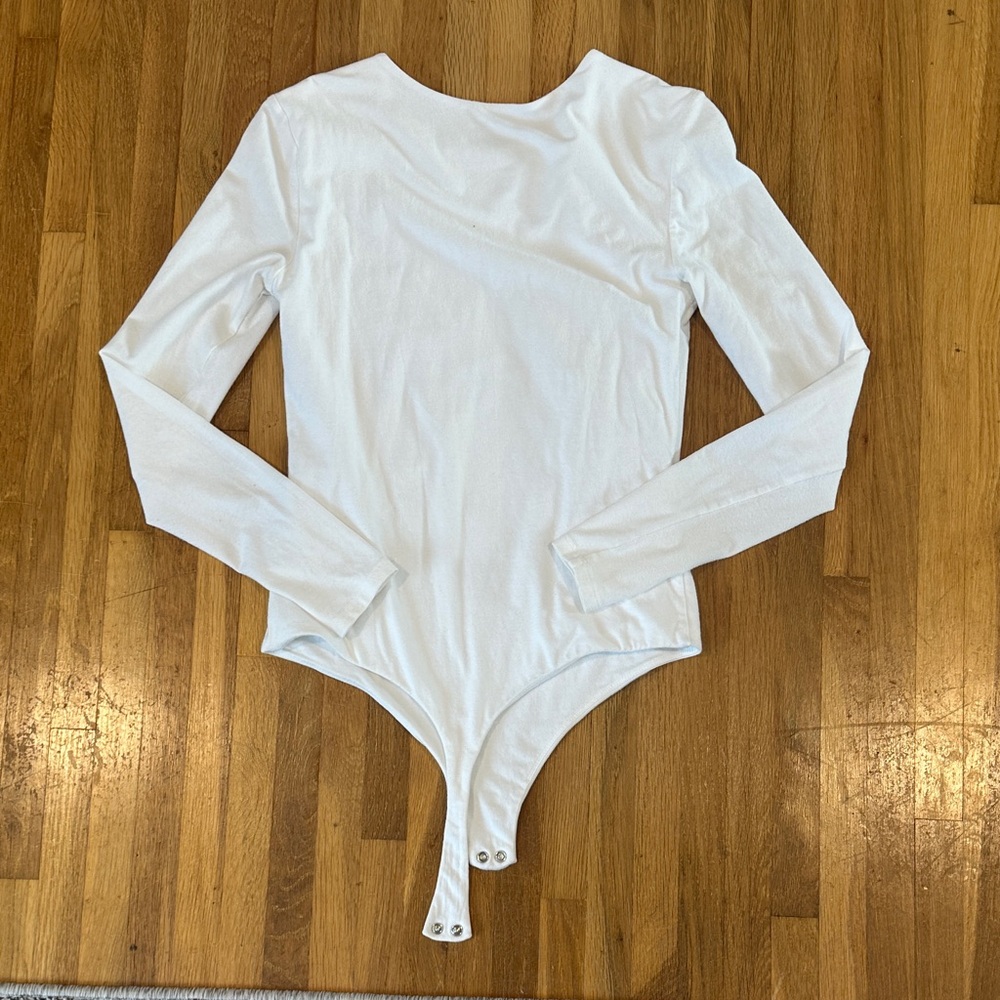 *last chance* nuuds | Women’s White Long Sleeve Bodysuit - Picture 12 of 16